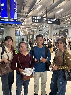 ลูกค้าที่ใช้บริการรถเช่าเหมา